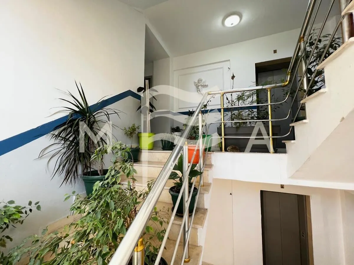 Belmondo Superior 759 Durres Apartment