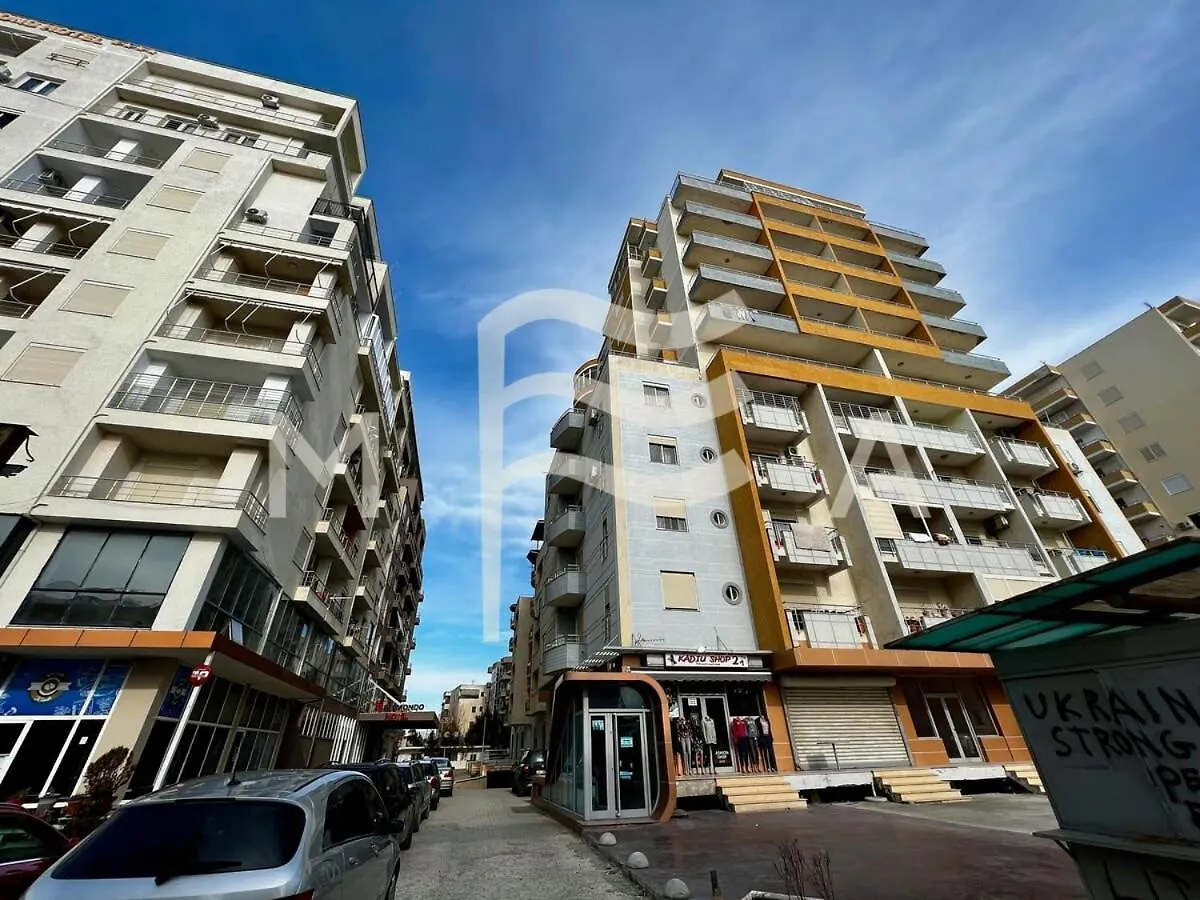 Belmondo Superior 759 Durres